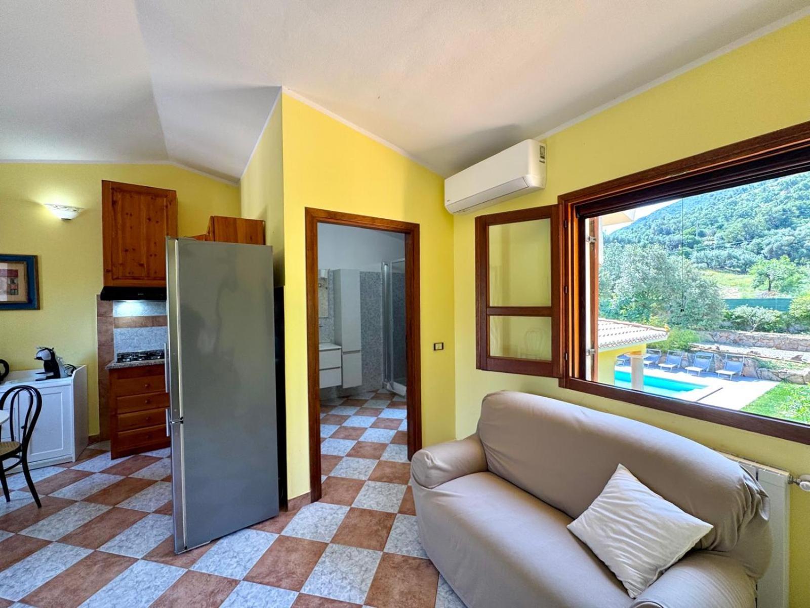 Villa With Pool Cardedu Exterior photo