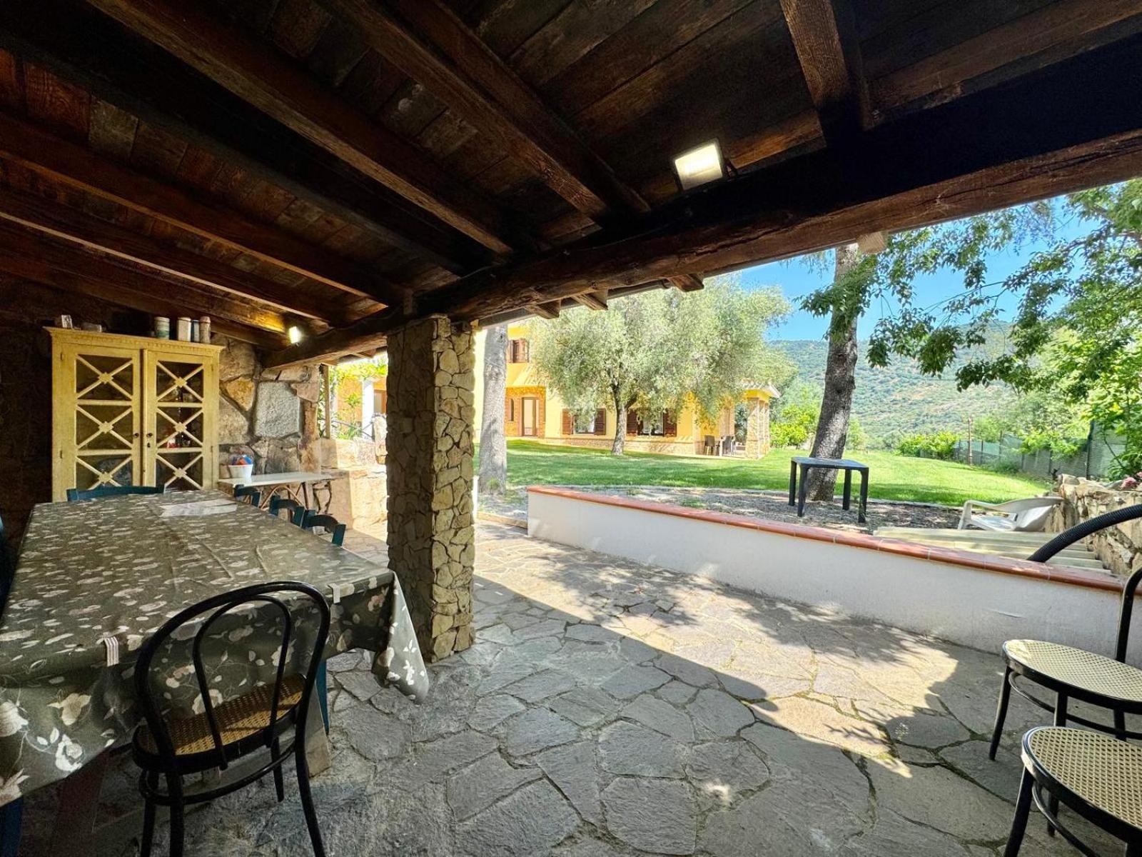 Villa With Pool Cardedu Exterior photo