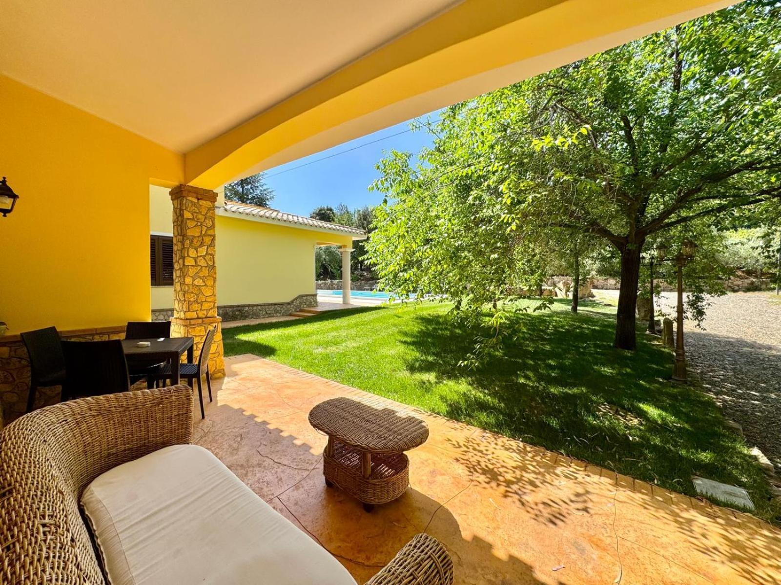 Villa With Pool Cardedu Exterior photo